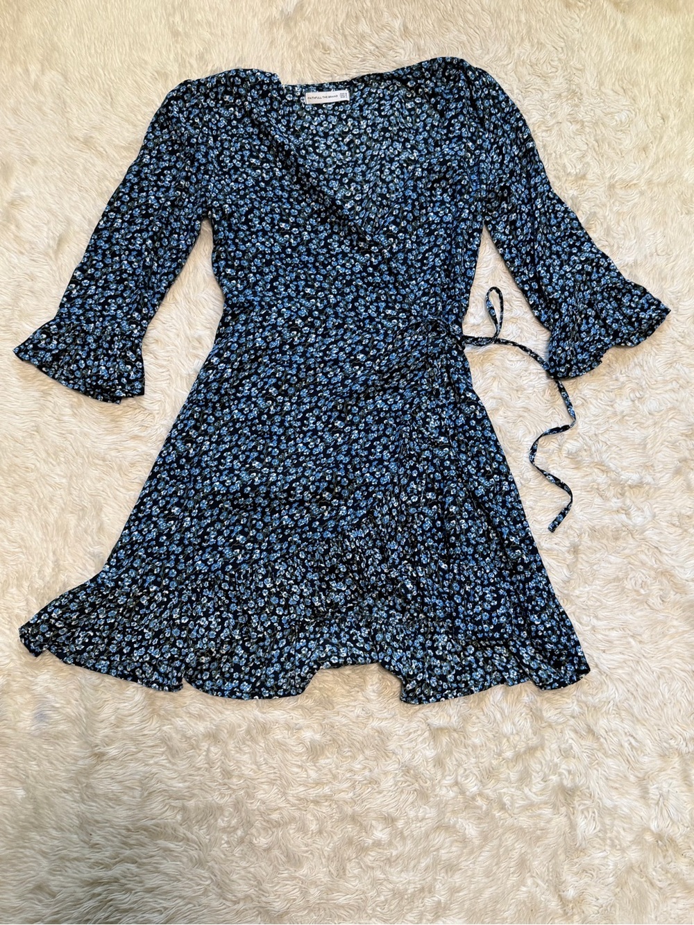 Faithfull the Brand Carmel Mini Wrap Dress in Blue Floral - Size Large